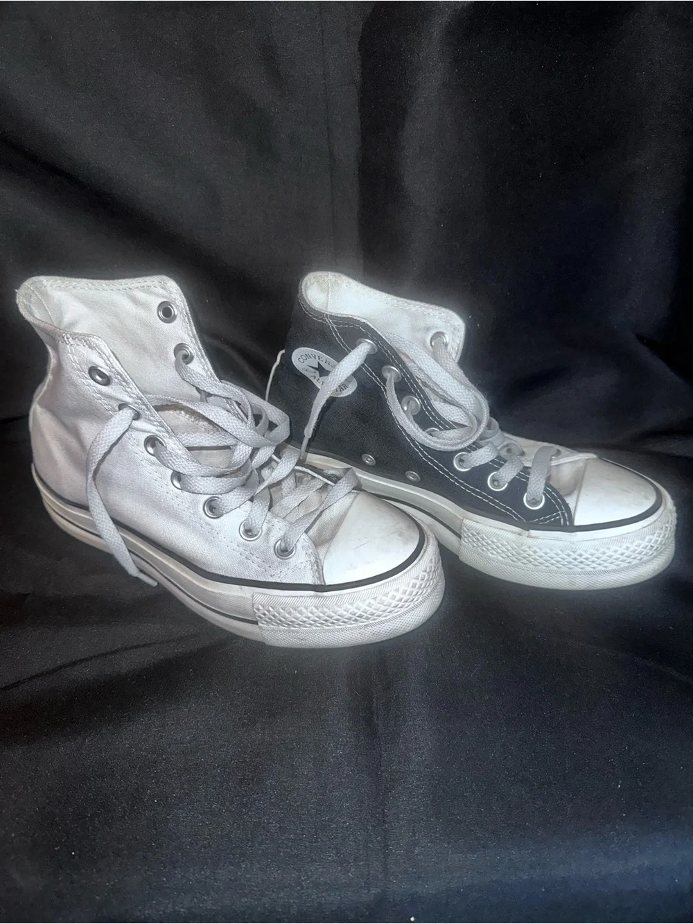 #S-1103 Converse Kids High Top Sneakers in Black and White